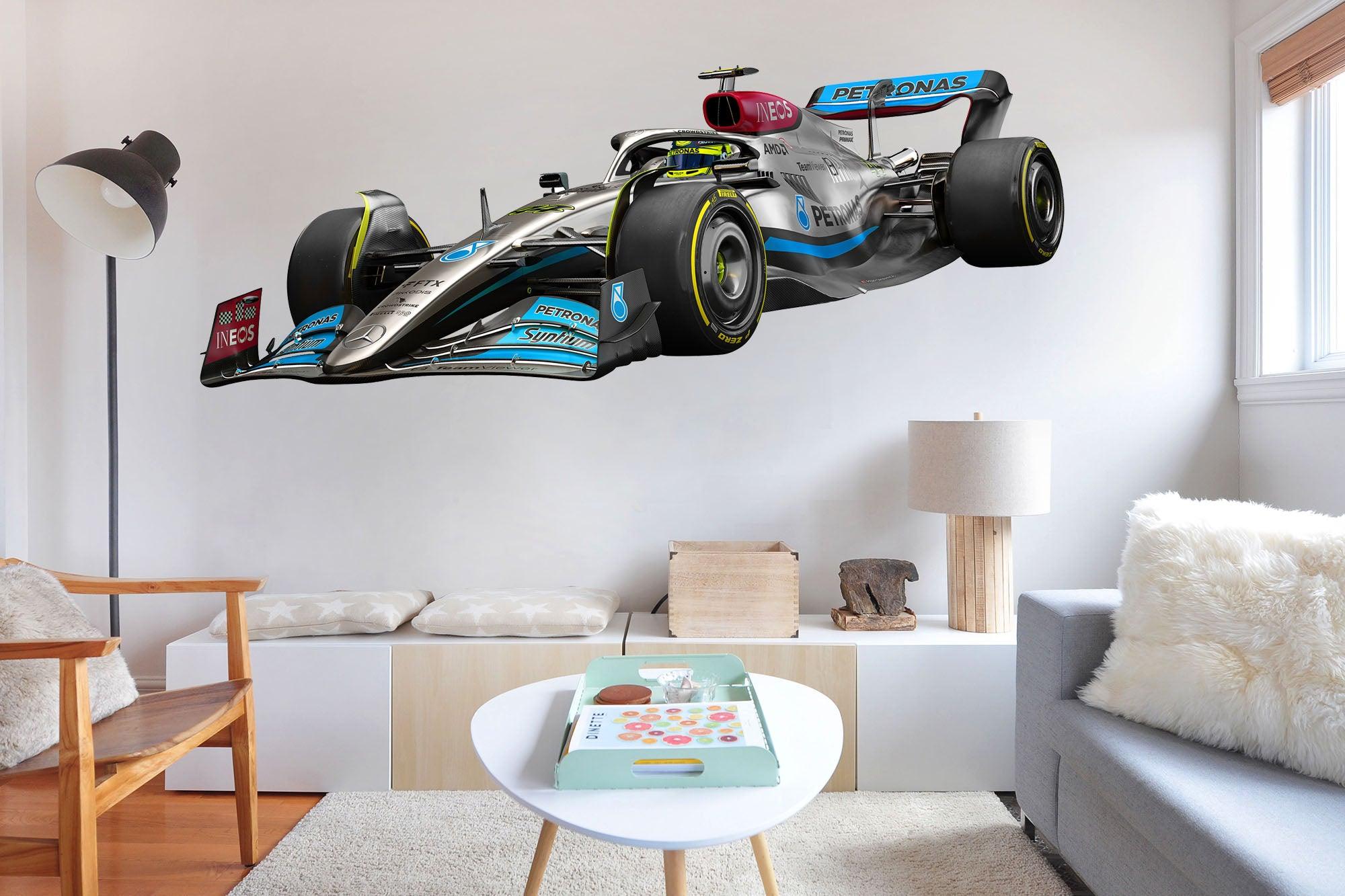 FORMULA 1 F1 Driver Lewis Hamilton, Mercedes 2022 Livery W13 Side View 022